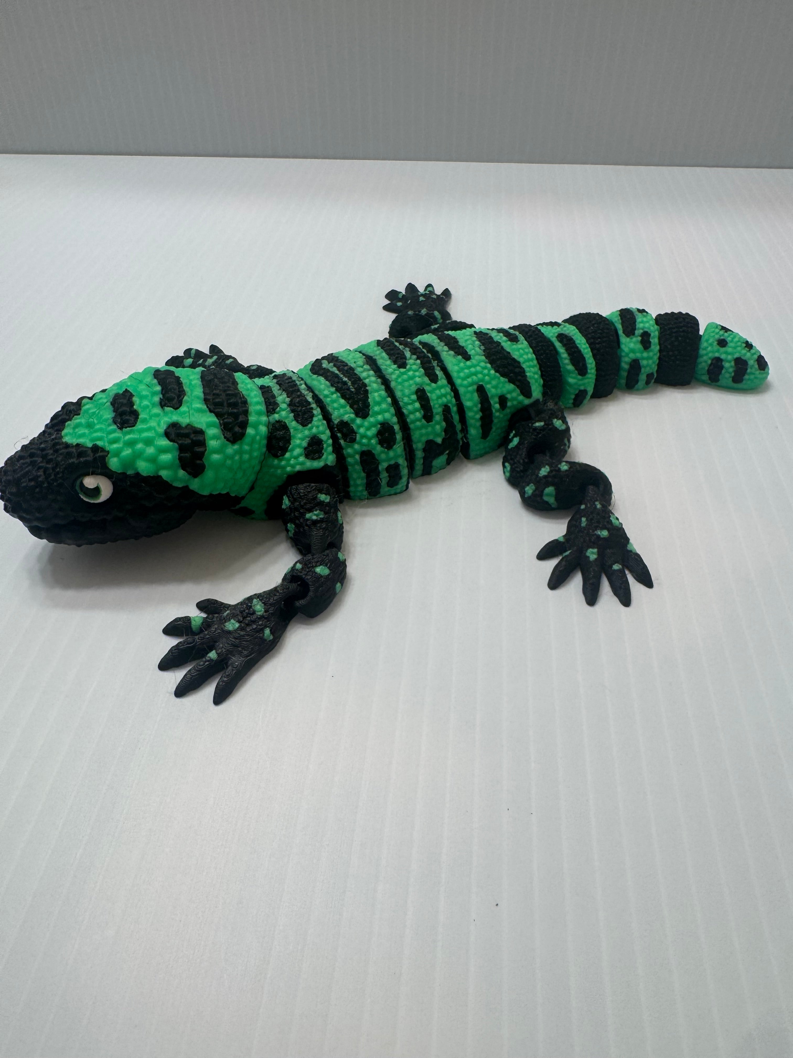 9 inch Gecko Lizard Green and Black